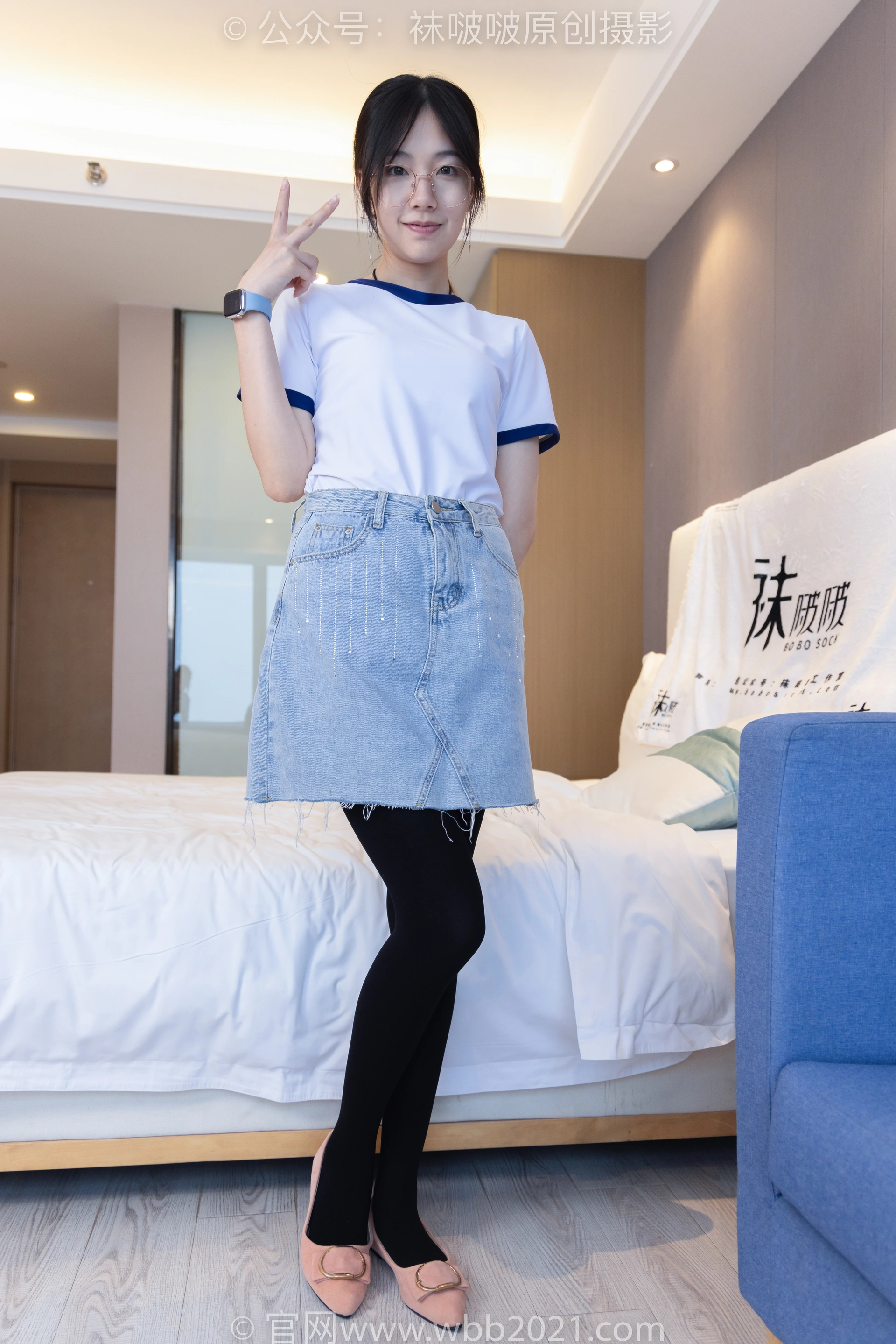 [BoBoSocks袜啵啵] NO.447 小甜豆-平底鞋、厚黑丝、踩方便面、圣女果、橘子、巧克力蛋糕剧情（超长花絮版） 2